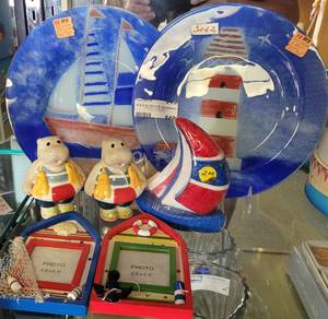 lot 648 image: NAUTICAL THEMED PLATES, PHOTO FRAMES AND MORE AS SHOWN.