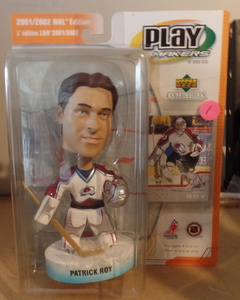 lot 1 image: 20012002 PLAYMAKERS - PATRICK ROY BOBBLEHEAD