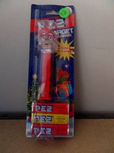 lot 73 image: 2011 CHRISTMAS THEME PEZ DISPENSER - NIP