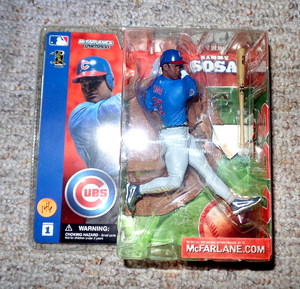 lot 146 image: MCFARLANE FIGURE - CHICAGO CUBS LEGEND SAMMY SOSA