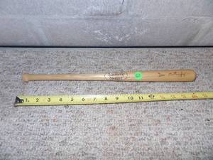 lot 161 image: MINIATURE DON MATTINGLY LOUISVILLE SLUGGER BASEBALL BAT