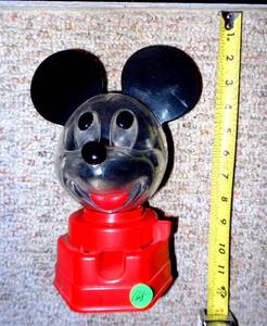 lot 167 image: RARE- 1968 HASBRO BUBBLEGUM DISPENSER - MICKEY MOUSE