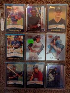 lot 244 image: ASSORTED LOT OF BASEBALL CARDS