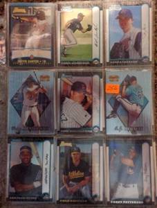lot 256 image: ASSORTED LOT OF BASEBALL CARDS