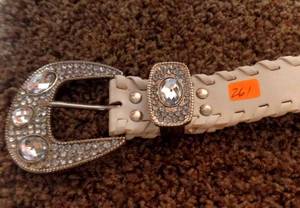 lot 261 image: BRIGHT & DAZZLED WHITE BELT WITH RHINESTONES - UNUSED