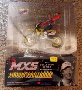 lot 272 image: TRAVIS PASTRANA MXS RM250 COLLECTOR SERIES TOY MOTOCROSS MX BIKE ACTION FIGURE