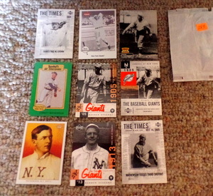 lot 283 image: ASSORTED LOT OF BASEBALL CARDS