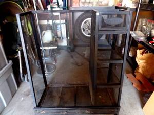 lot 340 image: SUNCAST GOLF BAG ORGANIZER RACK
