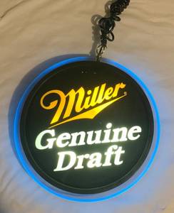 lot 1 image: Miller Genuine Draft Lighted sign