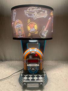 lot 34 image: Rock & Roll Lamp