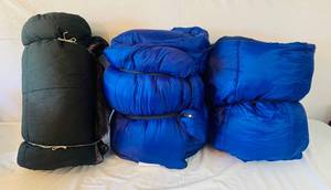 lot 111 image: Sleeping bags