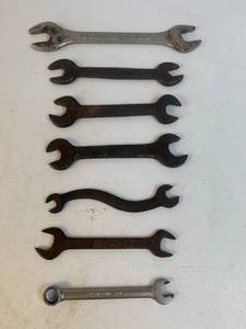 lot 89 image: 7 Wrenches various sizes