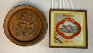 lot 142 image: Beer Signs