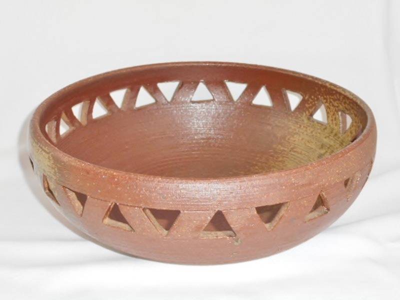lot 83 image: Terra cotta pierced pottery bowl