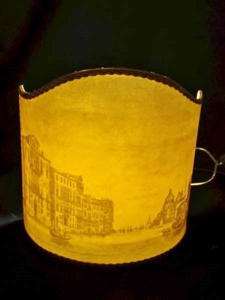 lot 60 image: Venetian lamp shade