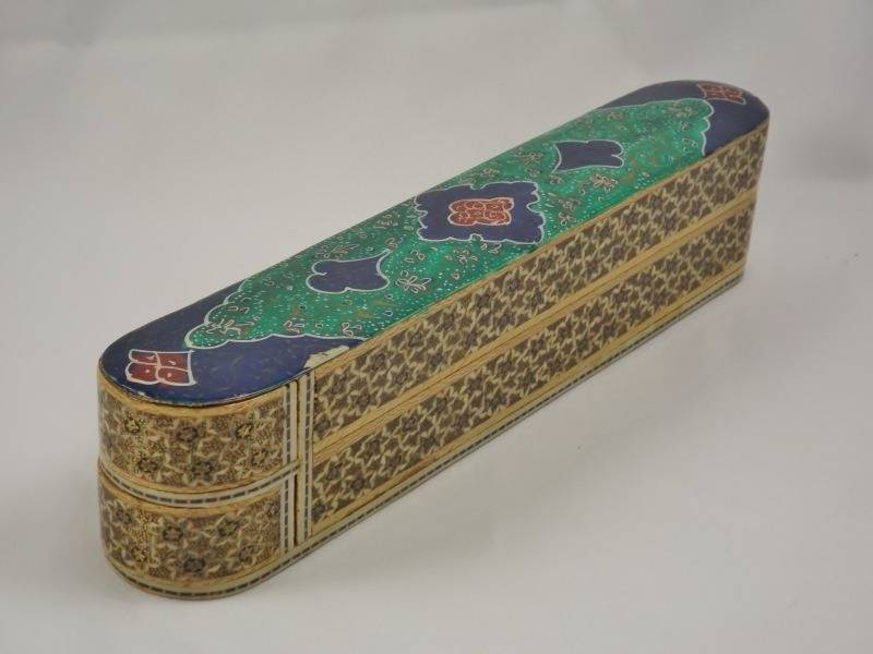 lot 63 image: Istanbul hand made decorative incense box