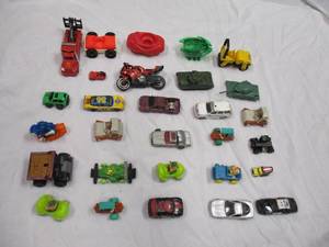 lot 64 image: Lot-Toy Cars, Trucks, Tanks, And Others, All Types Of Brands