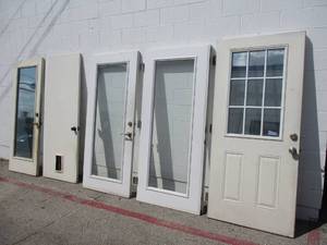 lot 91 image: 5-Mixed Size Doors