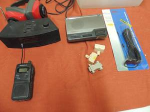 lot 93 image: The Curue AMFM radio Range Extender NIP Weather radio Alert- hand held walkie talkie 2 set headphones