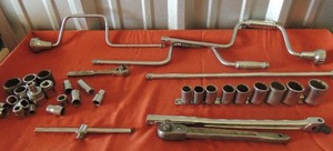 lot 104 image: JH Williams Ratchets and sockets various sizes hand crafted ratchets x 3