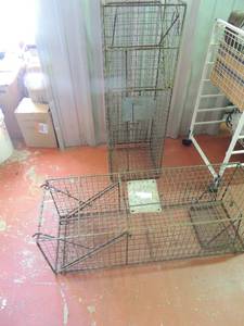 lot 114 image: 2 live animal traps in good condition