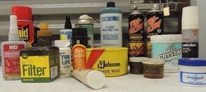 lot 130 image: Large lot of misc. Grease hand cleaner, dri lube paver steering fluid, tri flow lube and more Johnson paste wax