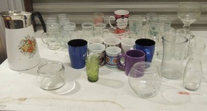 lot 191 image: Large lot of glass wear- tea glasses, coffee mugs, mason jars with handle