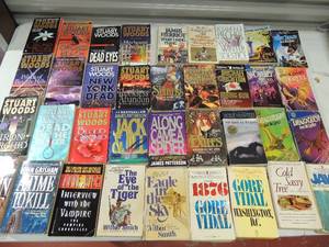lot 208 image: Large lot of paperback books Stuart woods, Amie McCaffery and many other authors
