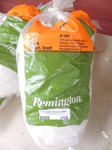lot 310 image: Remington 250  Power Piston Wads R12 h  1 18 load 250 per bag qty.7