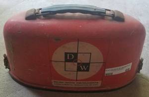 lot 69 image: VINTAGE DAVID WHITE INSTRUMENTS SURVEYING TRANSIT LEVEL DW-8090 WITH CASE AS SHOWN.