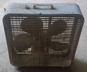 lot 85 image: BOX FAN IN STYLECONDITION SHOWN.
