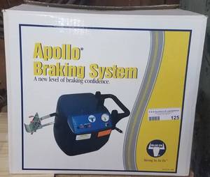 lot 125 image: APOLLO TRAILER BRAKING SYSTEM MODEL BX88193 IN NEW CONDITION AS SHOWN. SEARCH IT UP