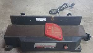 lot 137 image: CRAFTSMAN 4 18 IN JOINTER PLANER AS SHOWN.