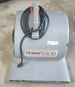 lot 141 image: HURRICANE 23 COMMERCIAL DRYING FAN AS SHOWN.