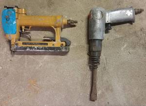 lot 154 image: LOT OF 2 AIR POWER TOOLS AS SHOWN.