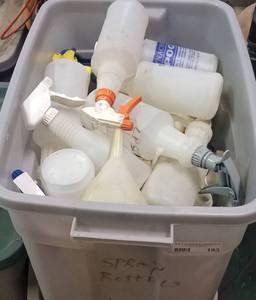 lot 193 image: LOT OF SPRAY BOTTLES AS SHOWN.