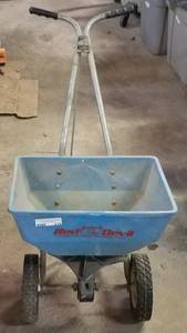 lot 215 image: SPREADER AS SHOWN.