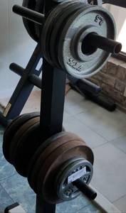 lot 7 image: LOT OF ASSORTED WEIGHT PLATES AS SHOWN.