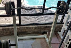 lot 10 image: BARBELL WEIGHT RACK AS SHOWN. YOU ARE BIDDING ON THE RACK ONLY.