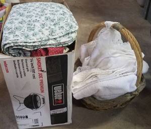 lot 245 image: LOT OF ASSORTED TABLE COVERS AND MORE AS SHOWN.