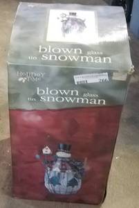 lot 266 image: BLOWN GLASS TIN SNOWMAN IN BOX AS SHOWN.