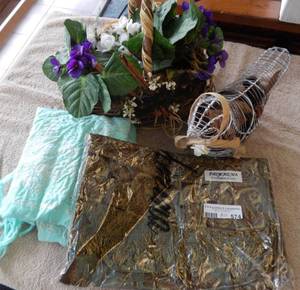 lot 574 image: LOT OF HOME DECOR INCLUDING A PASHMINA SCARFSTOLE AS SHOWN.