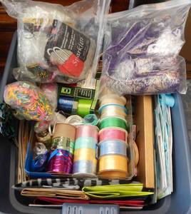 lot 581 image: LOT OF ALL OCCASION WRAPPING PAPER, BAGS, RIBBON AND MORE AS SHOWN. NICE MIXED LOT