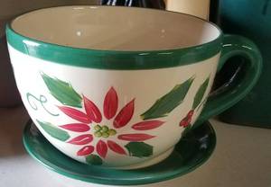lot 307 image: LARGE SIZE PLANTER IN STYLECOLORCONDITION SHOWN