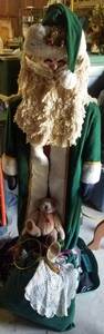 lot 313 image: CHRISTMAS SANTA WITH ACCESSORIES AS SHOWN