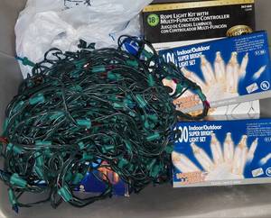 lot 318 image: LOT OF CHRISTMAS LIGHTS AS SHOWN