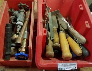 lot 340 image: LOT OF ASSORTED CHISELS AND MORE AS SHOWN.