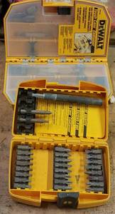 lot 344 image: ASSORTED DEWALT BITS AND MORE AS SHOWN.