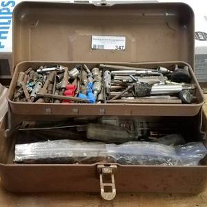 lot 347 image: METAL TOOL BOX WITH CONTENTS AS SHOWN.