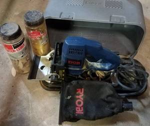 lot 371 image: RYOBI BISCUIT JOINER MODEL JM80 WITH BISCUITS AS SHOWN.